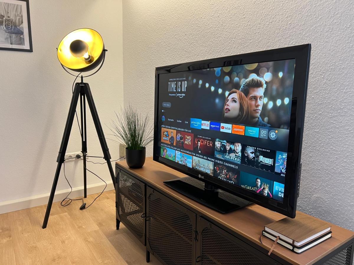 MODERNES HAUS FÜR 7 GÄSTE 90m2 TV NETFLIX WLAN Momlingen Exterior foto