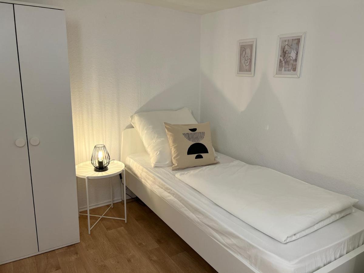 MODERNES HAUS FÜR 7 GÄSTE 90m2 TV NETFLIX WLAN Momlingen Exterior foto